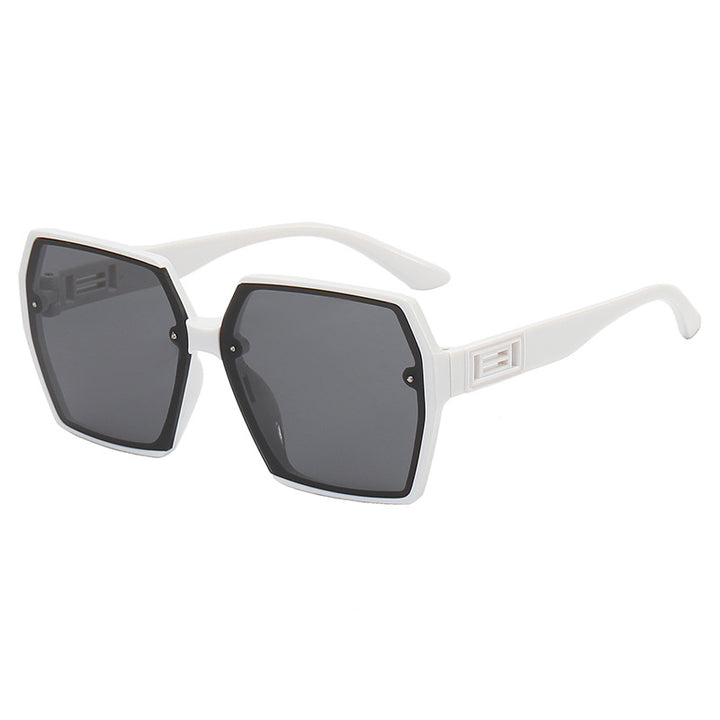 Women's Geometric Oversized Sunglasses with Modern Frame Stornfield