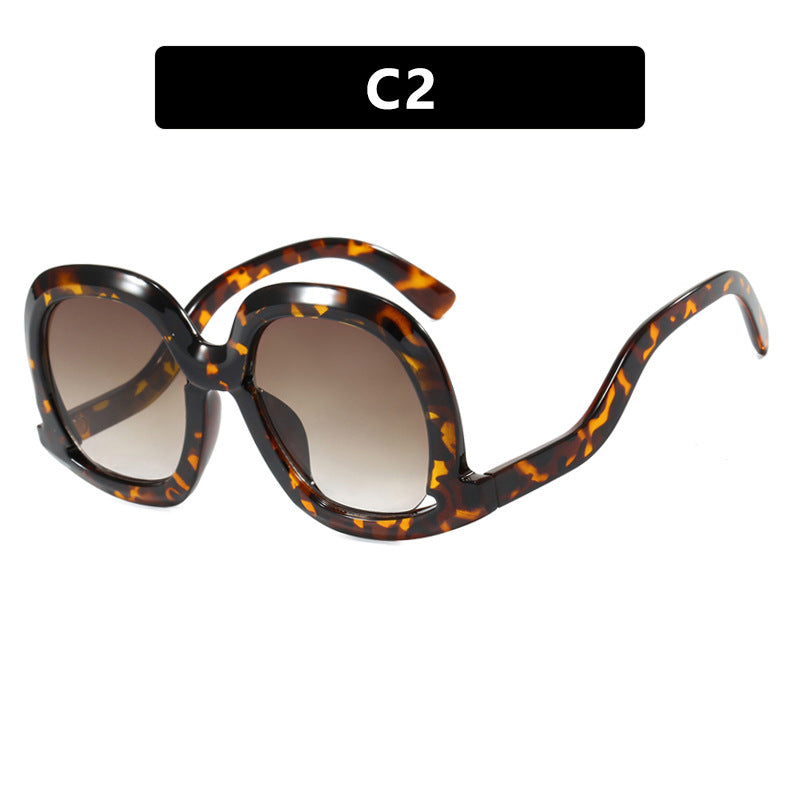 Women's oversized sunglasses with fashionable design Stornfield
