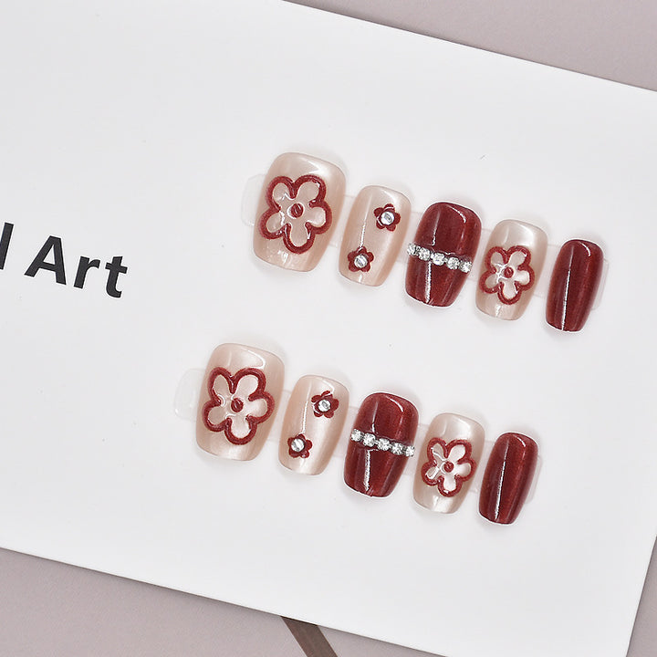 Floral Decorative Press-On Nail Set Stornfield