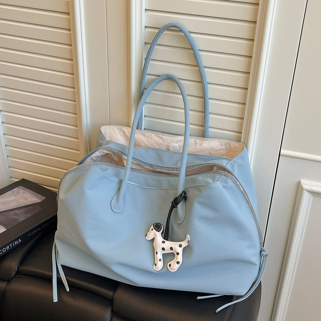 Elegant Handbag with Practical Interior Stornfield