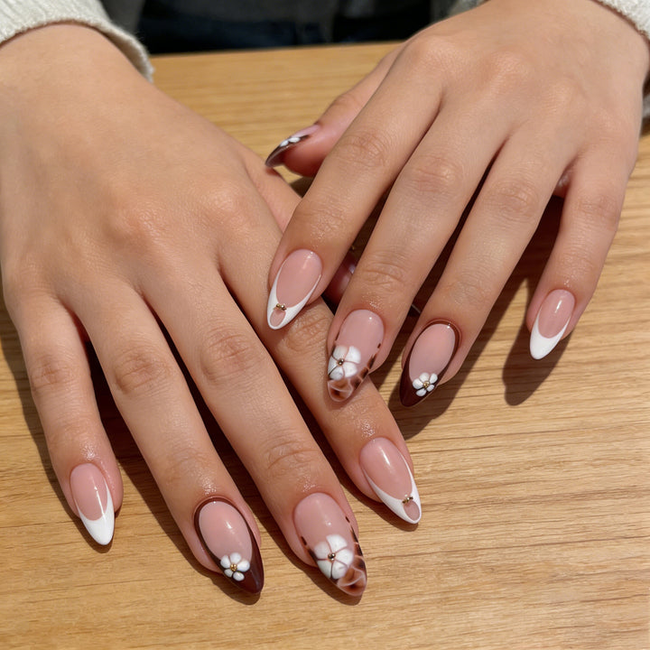 Elegant Floral Design Press-On Nail Enhancements Stornfield