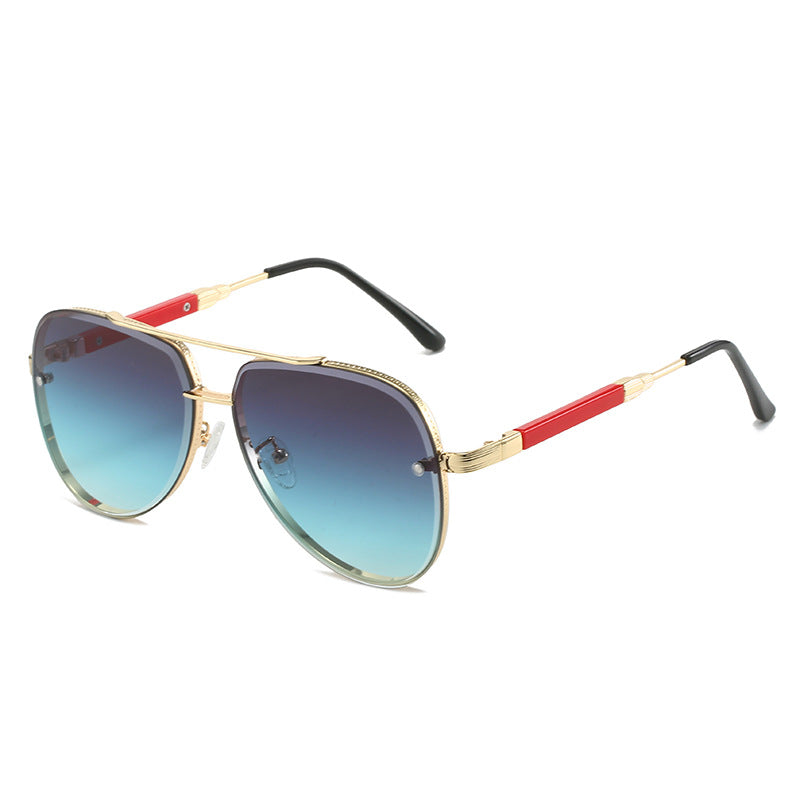 Fashion-Forward Oversized Aviator Sunglasses Stornfield