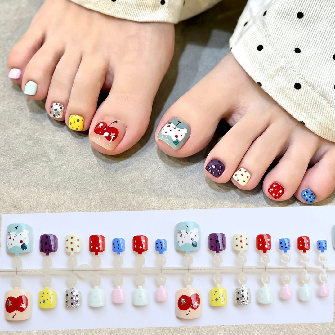 Creative Themed Press-On Nail Collection Stornfield