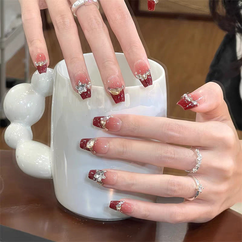 Decorative Rhinestone-Embellished Nail Art Stornfield