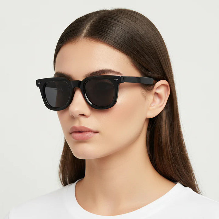 Ladies Fashion Sunglasses in Elegant Retro Style Stornfield