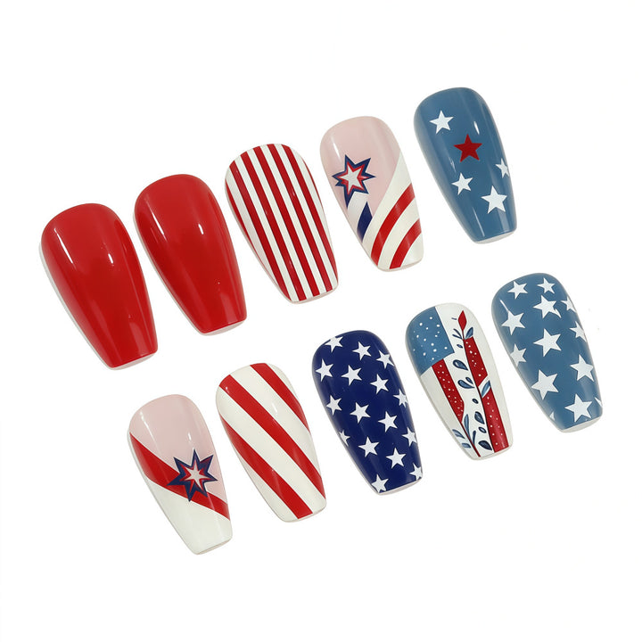 Creative and festive art nails Stornfield