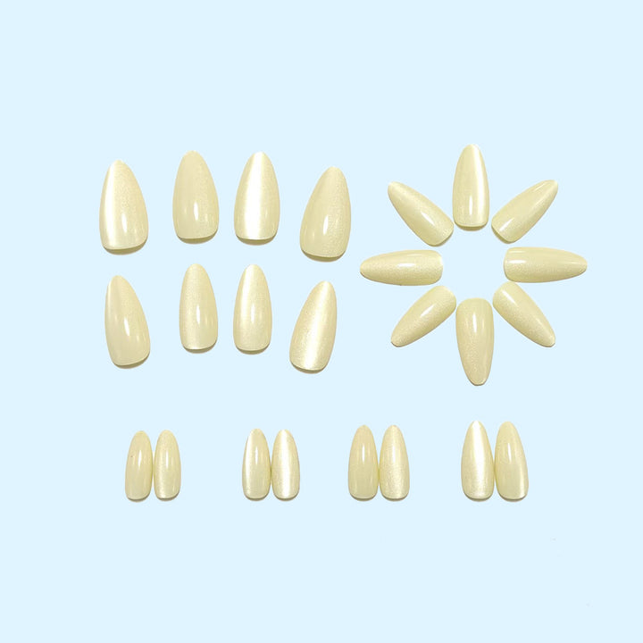 Shiny and Luxurious Artificial Nails Stornfield