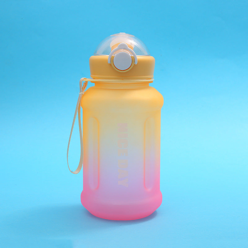 Women's Sporty Water Bottle with Practical Closure Mechanism Stornfield