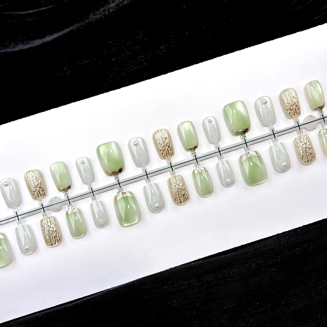 Elegant Textured Press-On Nail Art Set