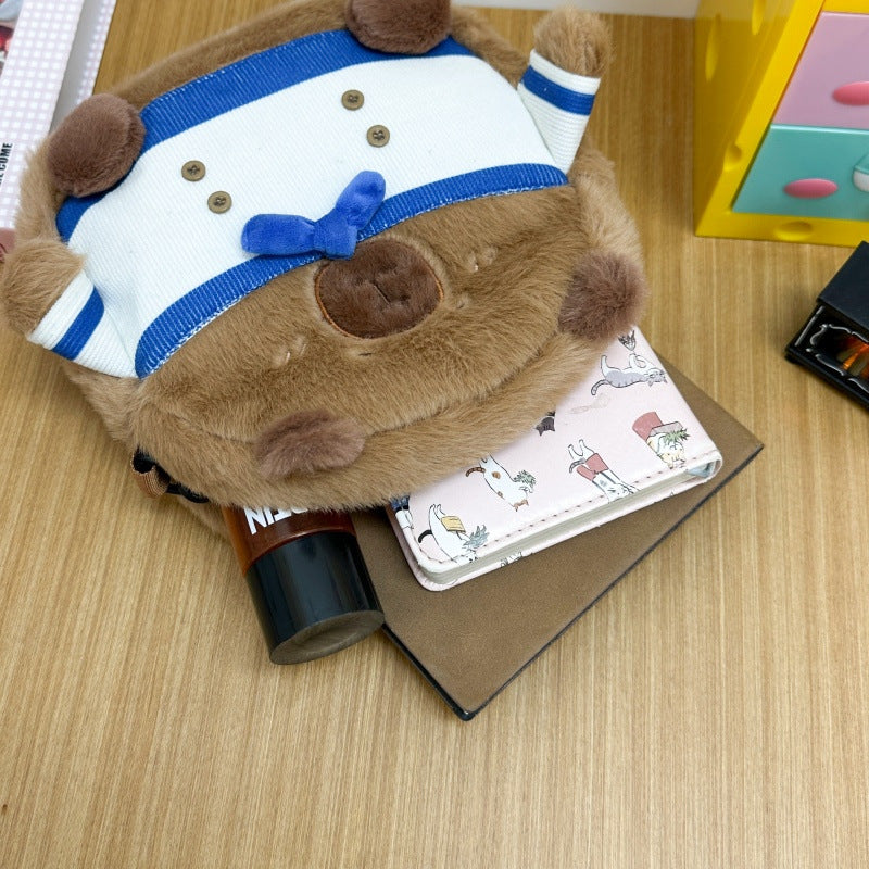 Cozy plush handbag in animal design Stornfield