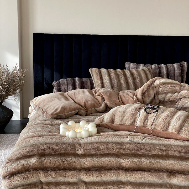 Luxury faux fur blanket with matching ribbed decorative pillow