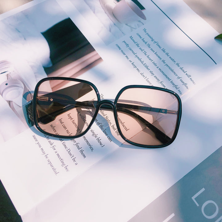 Fashionable Square Sunglasses Stornfield