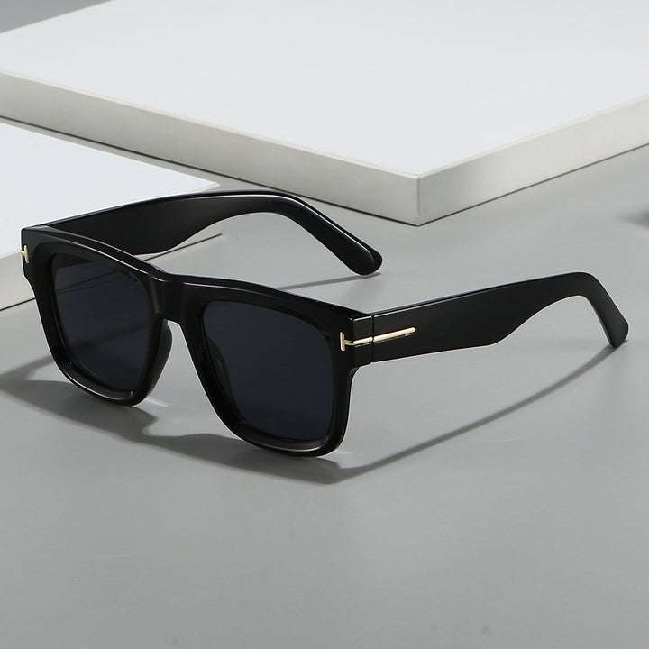 Stylish Retro Sunglasses Stornfield