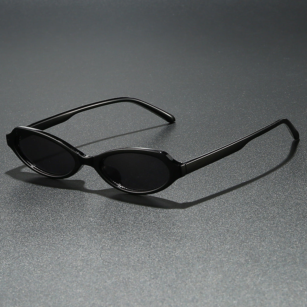 Fashionable Oval Frame Sunglasses Stornfield