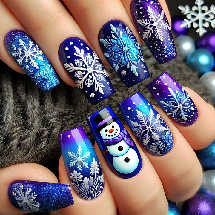 Creative art nails with festive snowman design Stornfield