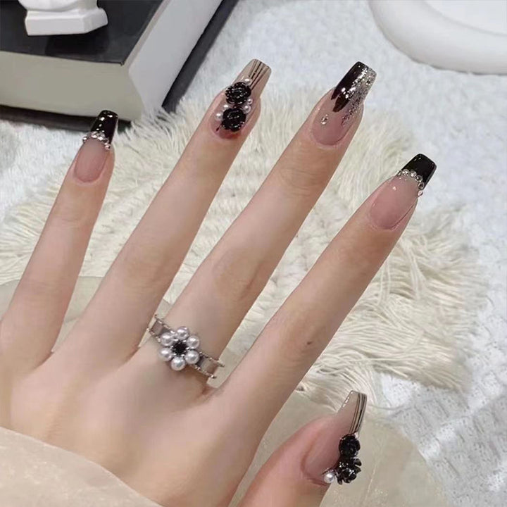Elegant Botanical Press-On Nails Stornfield