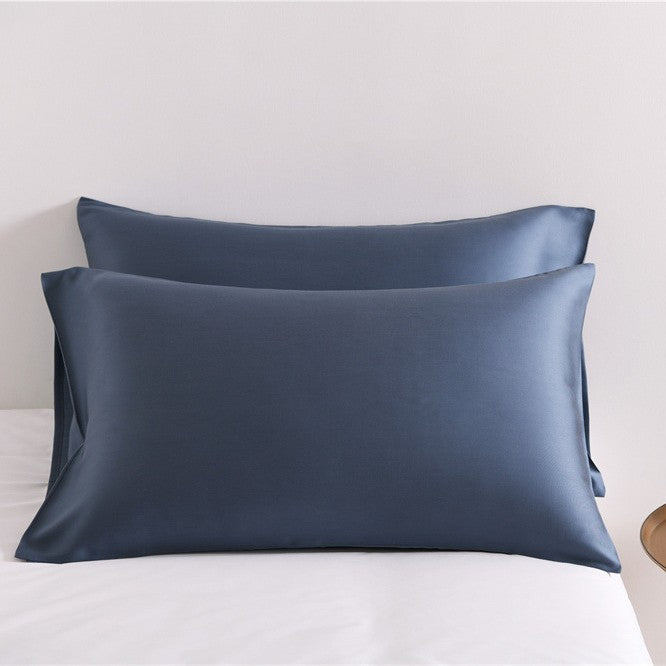 Pillowcase set made of cotton satin with concealed zipper and extra soft texture