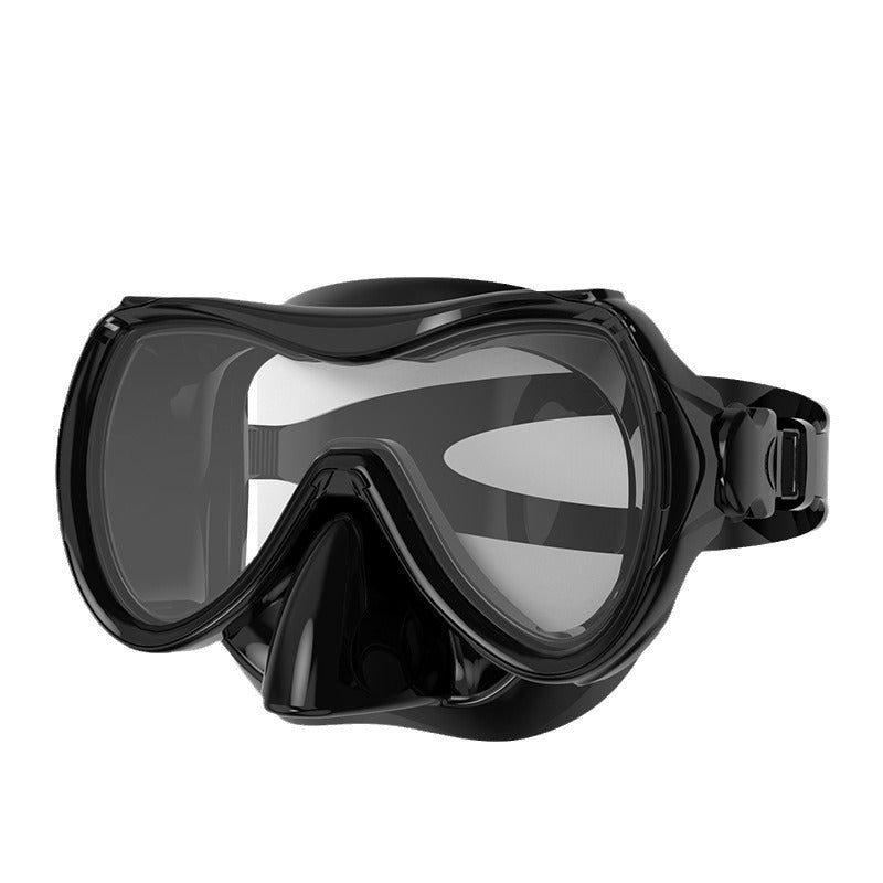 Diving mask with ergonomic design Stornfield