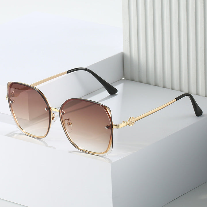 Bold Oversized Geometric Sunglasses Stornfield
