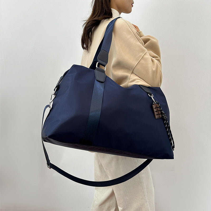 Durable Multi-Compartment Travel Duffle Bag Stornfield