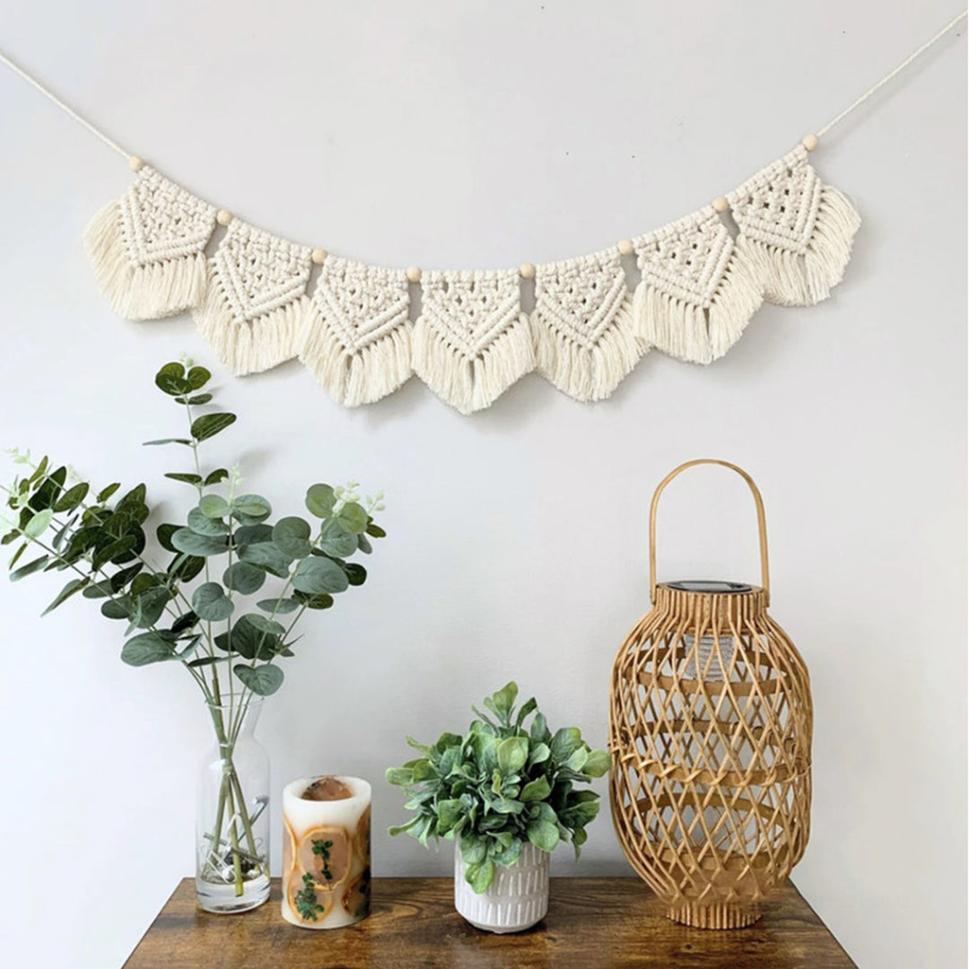 Macrame Wall Decoration with Intricate Fringe Stornfield
