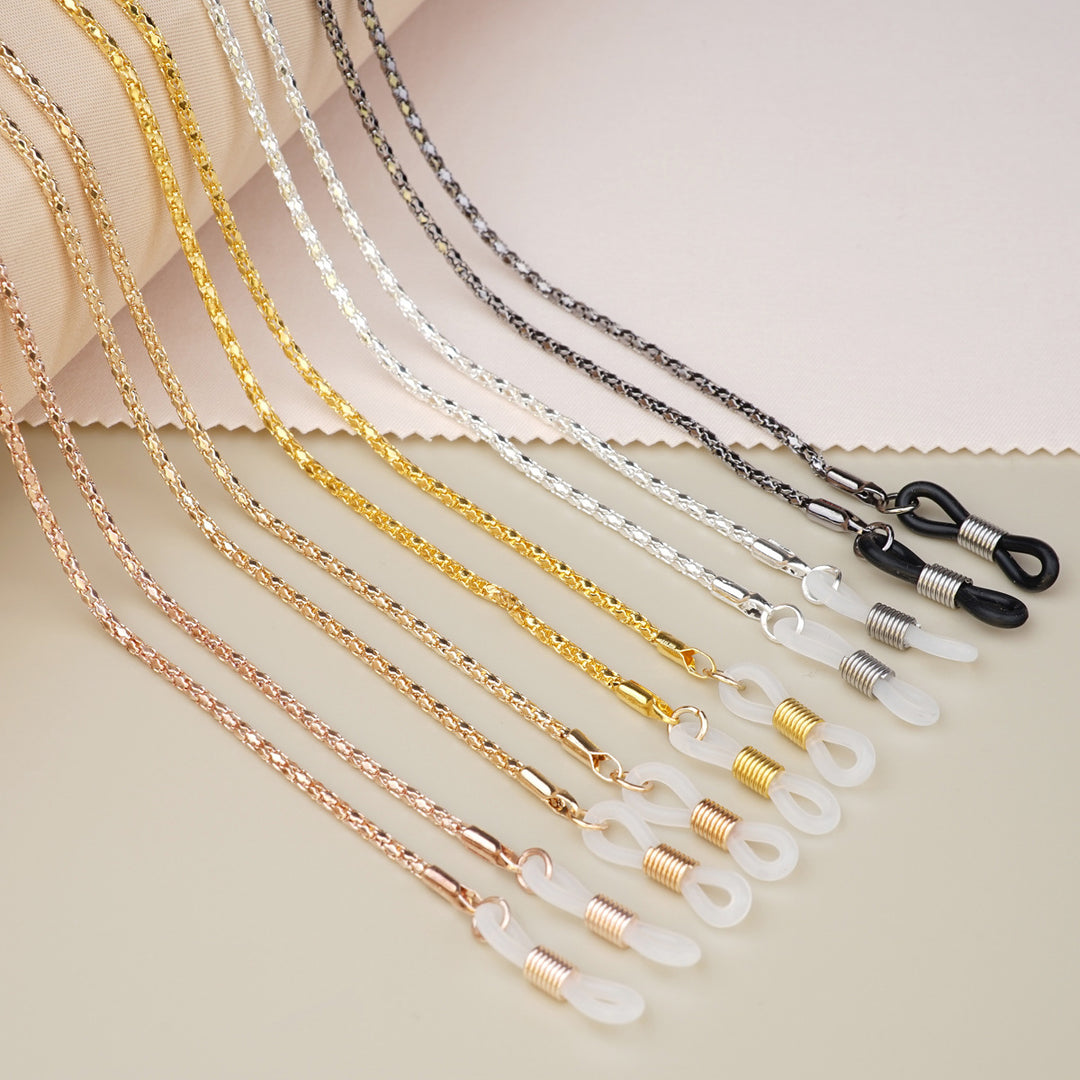 Gold-Plated Twisted Link Eyewear Chain Stornfield