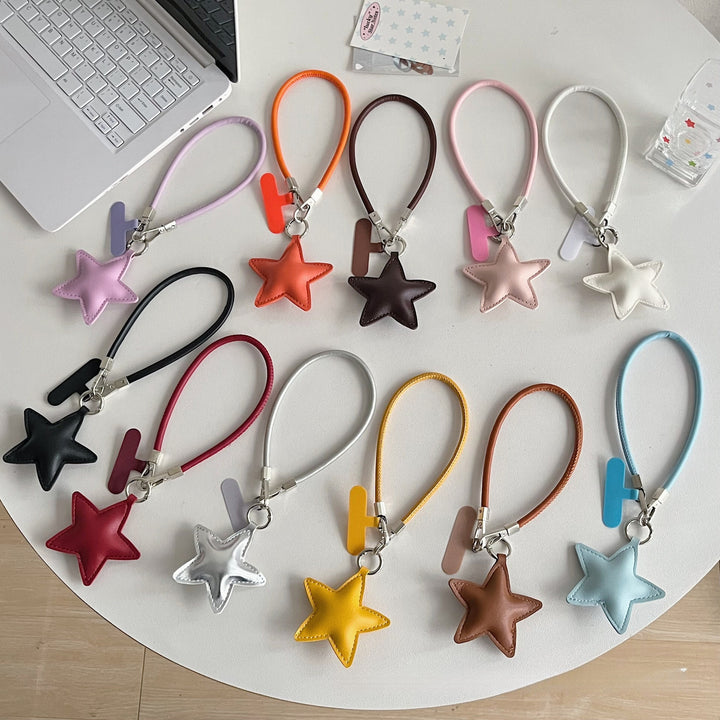 Star-Shaped Keychain Holder Stornfield