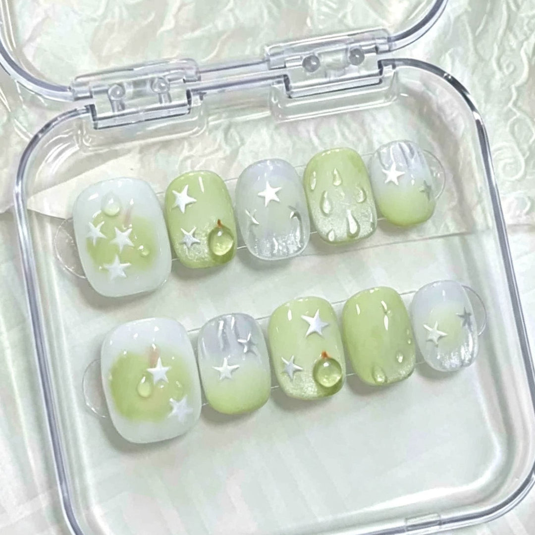 Starry Themed Press-On Nail Set Stornfield