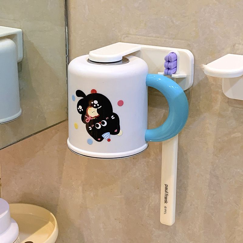 Wall cup holder with creative animal motif Stornfield