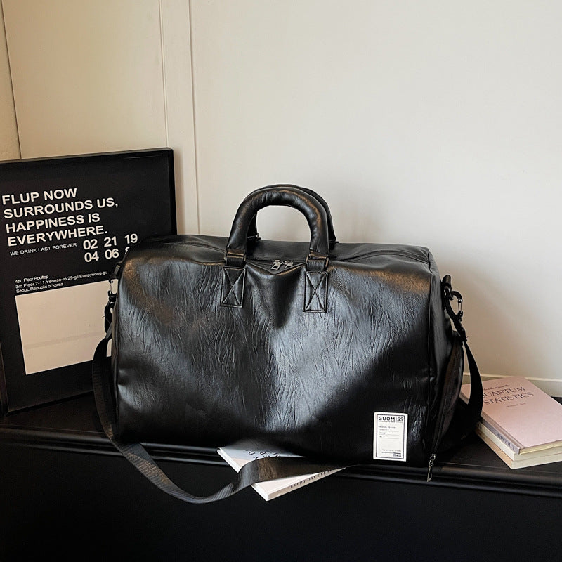 Elegant and Practical Travel Duffel Bag Stornfield