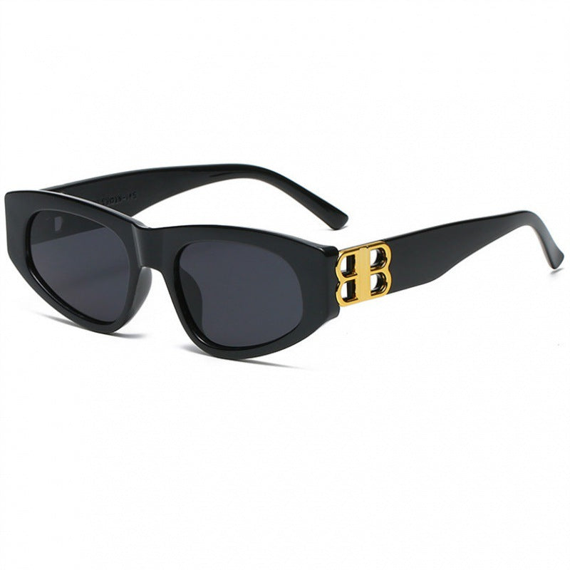 Elegant Futuristic Frame Sunglasses Stornfield