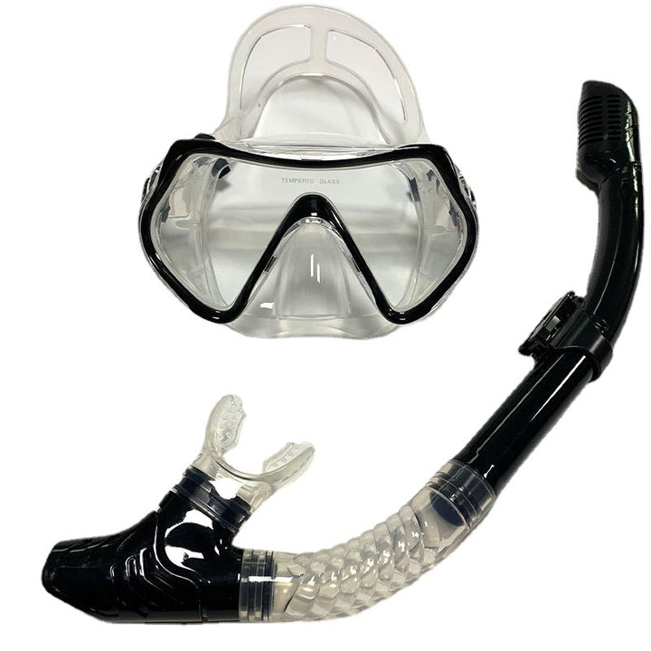 Snorkel mask with secure and comfortable mouthpiece Stornfield