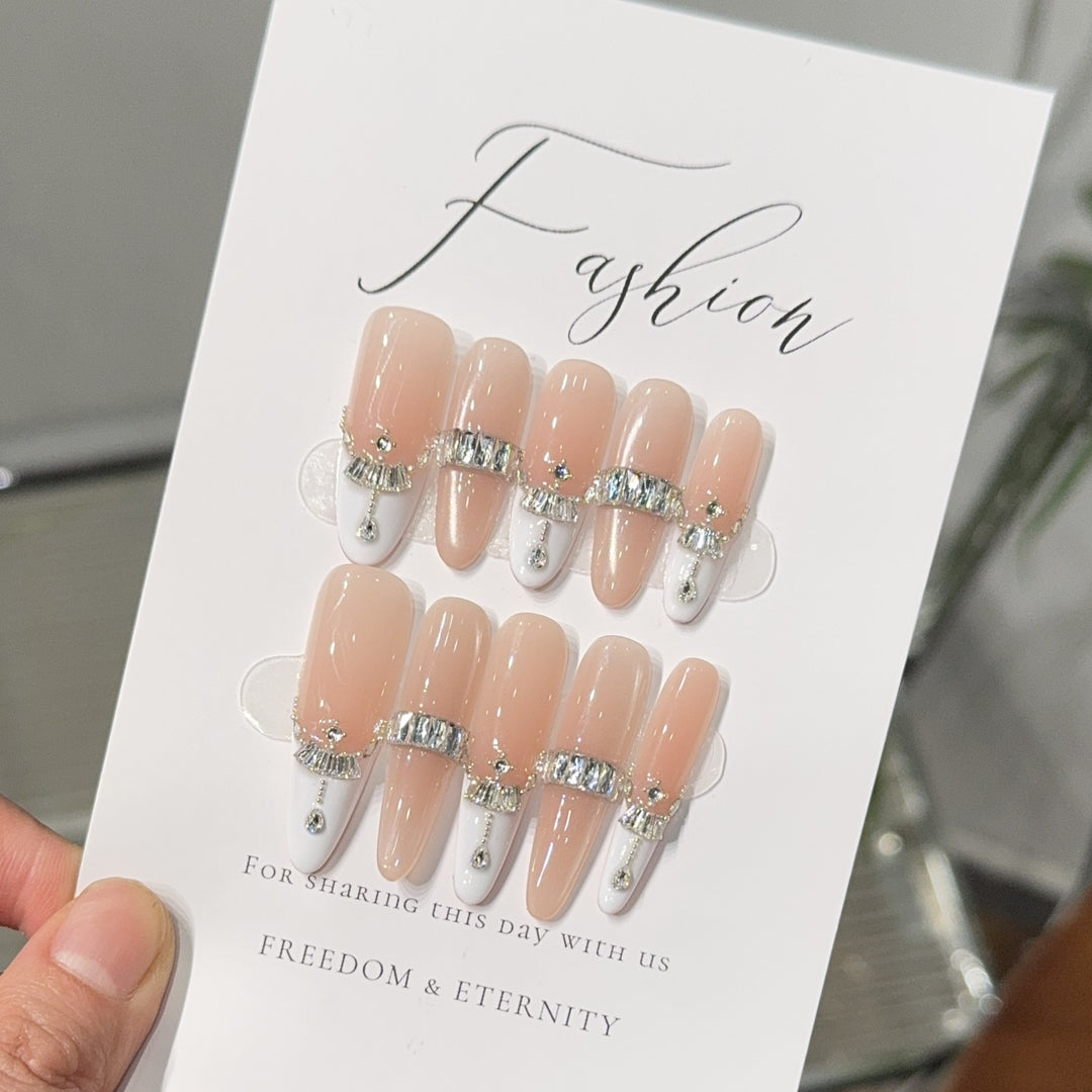 Acrylic Nail Set Stornfield