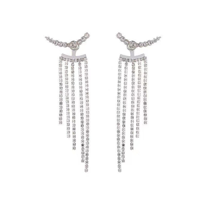 Sparkling earrings with drop design Stornfield