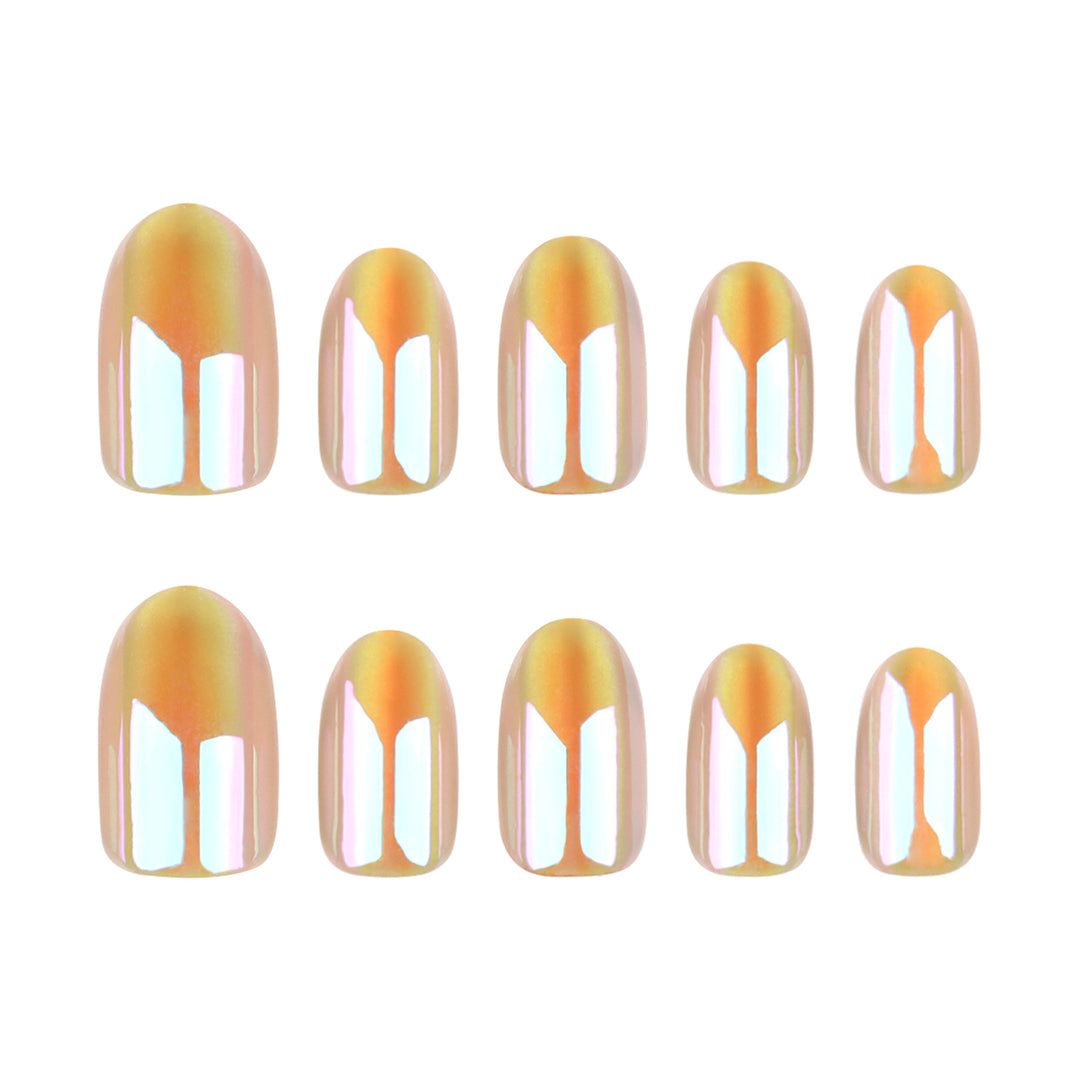 Glittering nail art with holographic effects Stornfield