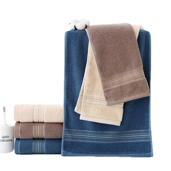 Premium Bath Towel With Elegant Border Stornfield
