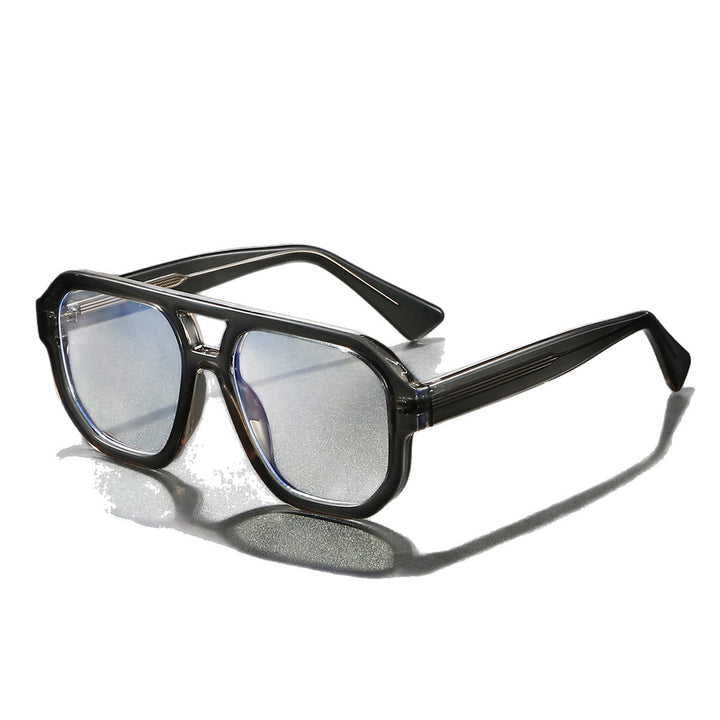 Women's sunglasses in a modern urban design with a broad rim Stornfield