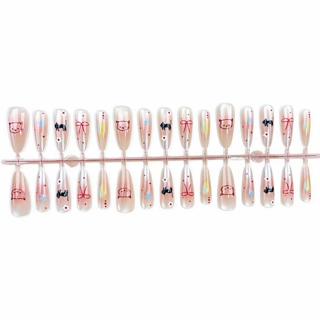 Artistic Character-Themed Press-On Nail Art Set