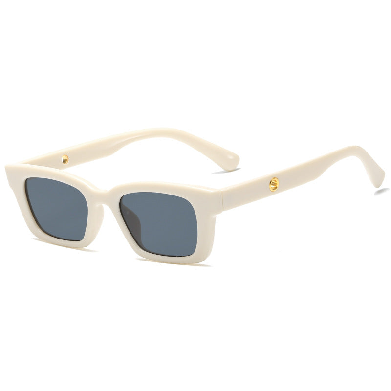 Women's trendy square sunglasses in vintage style Stornfield