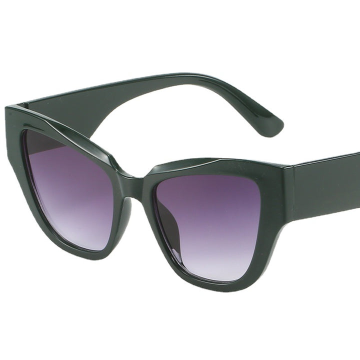 Women's Cat Eye Sunglasses with extravagant Leopard Print Stornfield