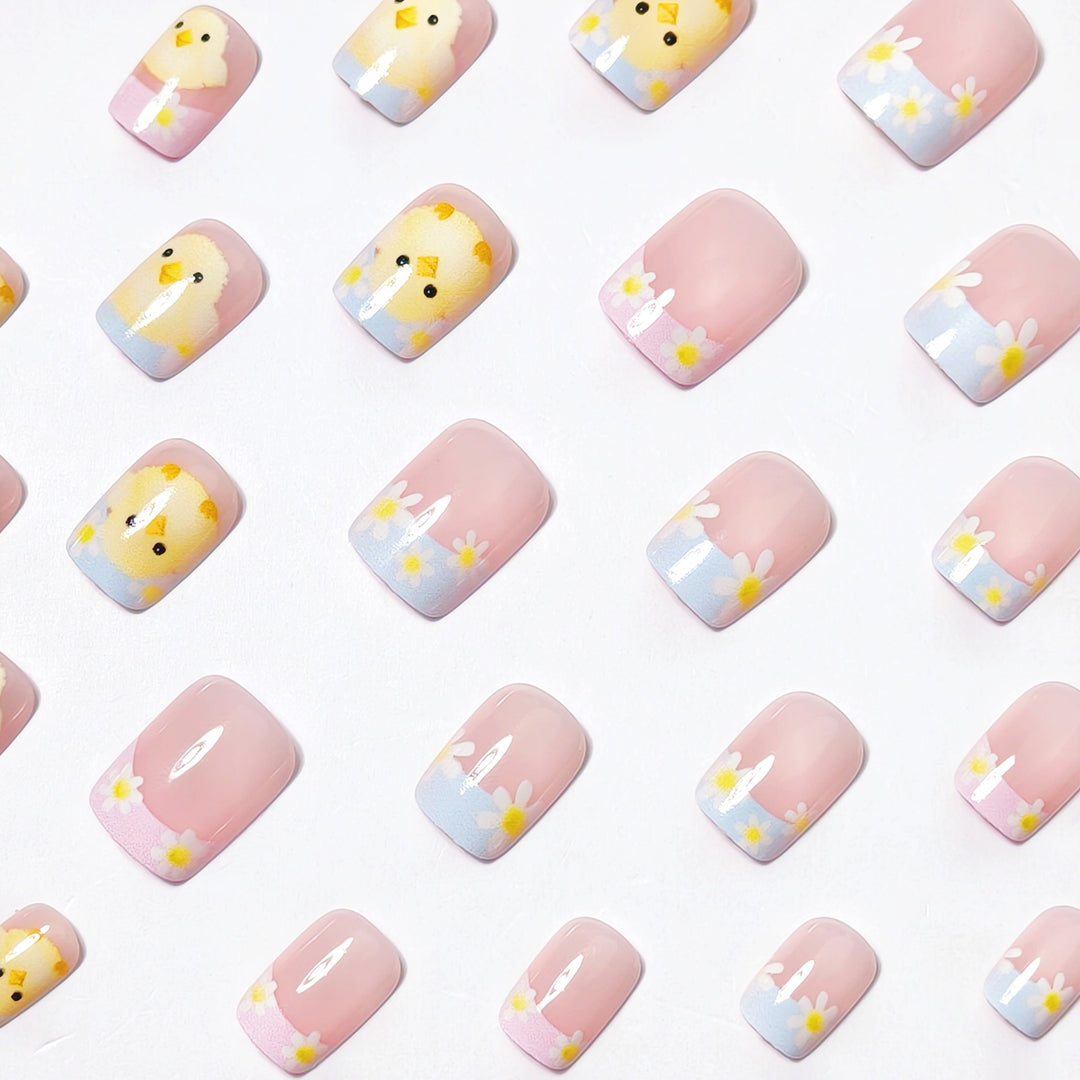 Artificials nails with cheerful chick and flower design Stornfield
