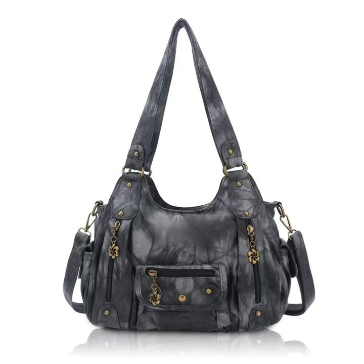 Fashionable shoulder bag with elegant details Stornfield