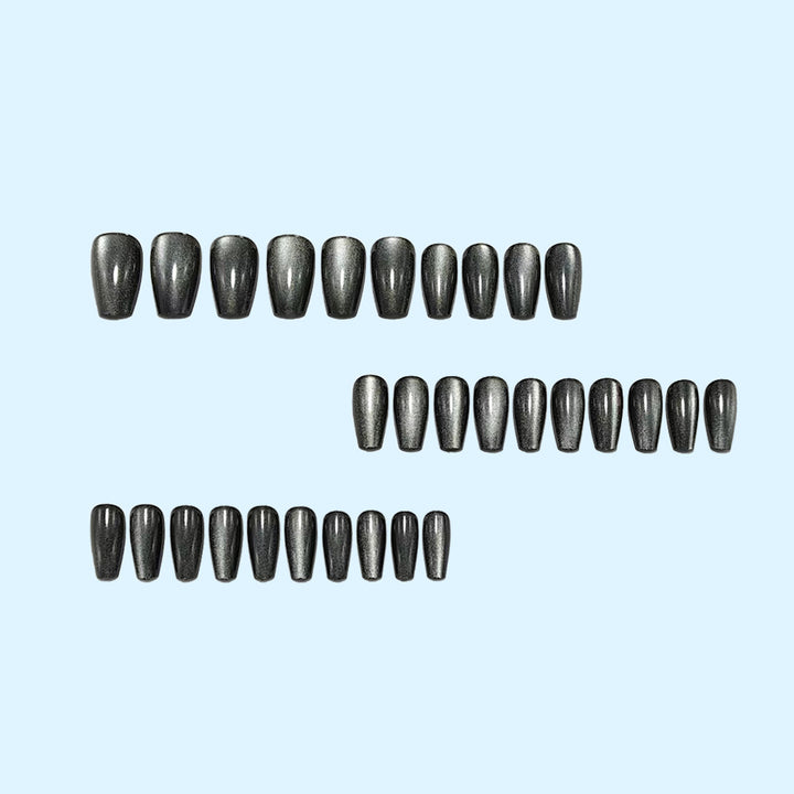 Artificial Nails in Elegant High Gloss Finish Stornfield