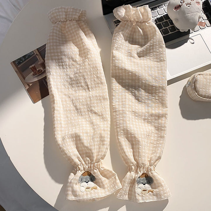 Wrist warmers with cute animal design Stornfield