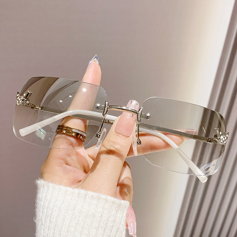 Women elegant oversized sunglasses with woven golden frame Stornfield