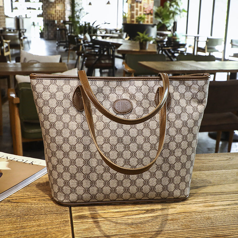 Stylish Monogrammed Tote Bag