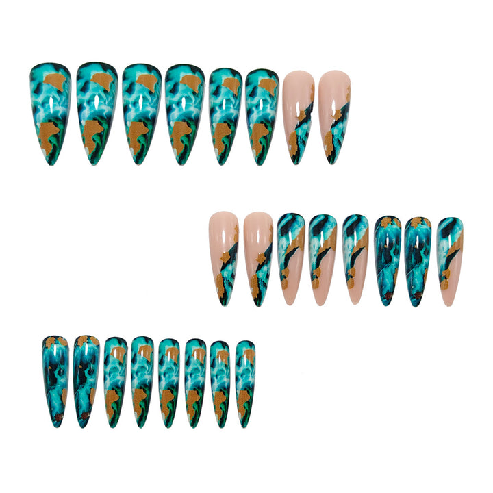 Artificial nails in luxurious marble and gold design Stornfield