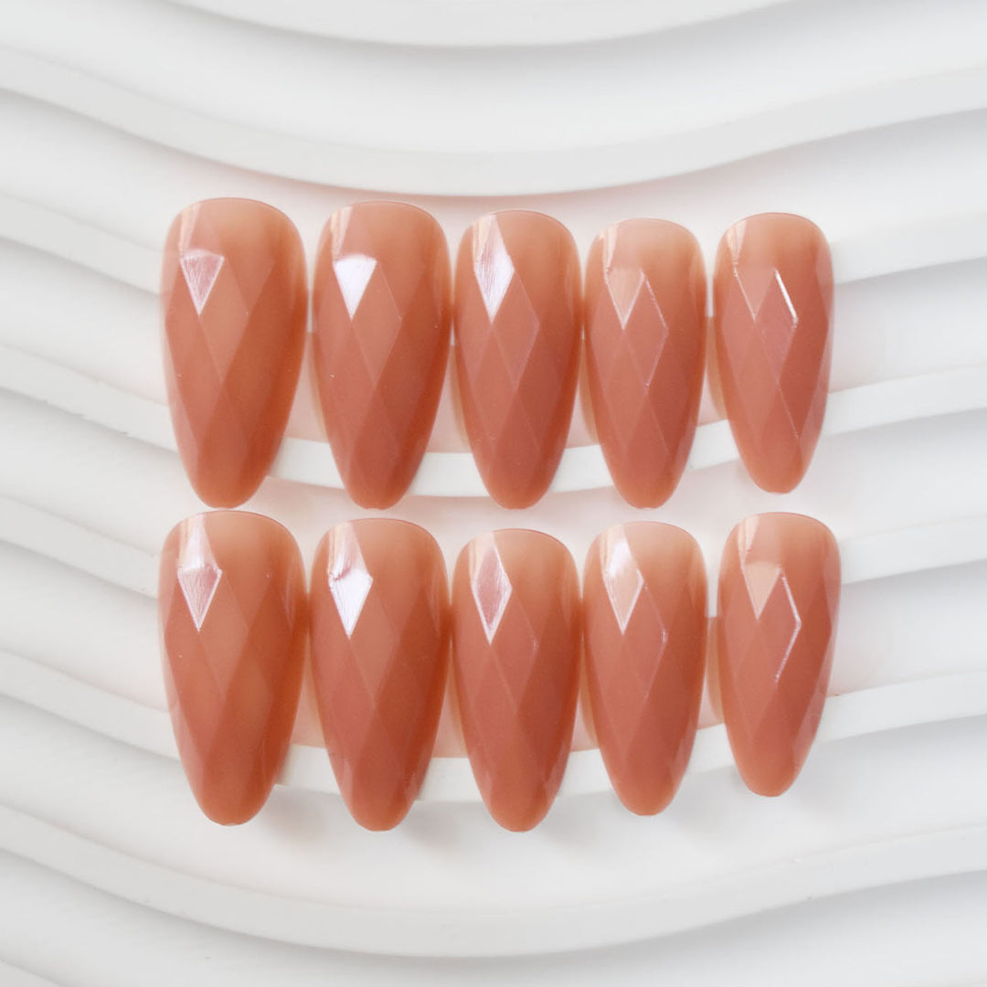 Premium Glossy Diamond-Shaped Press-On Nails Stornfield