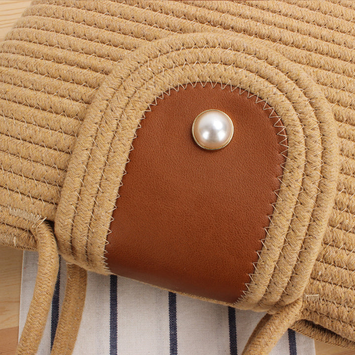 Elegant basket bag with leather flap closure Stornfield