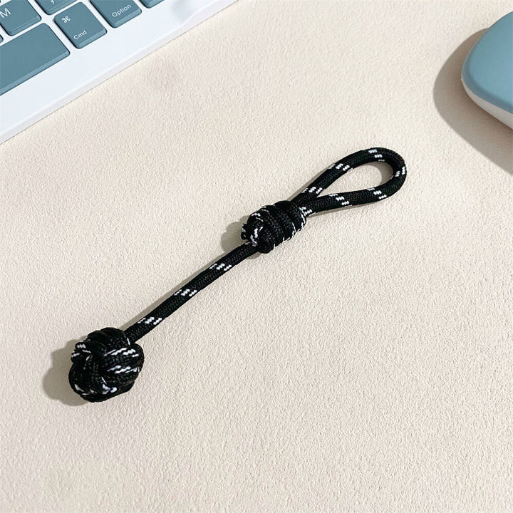 Stylish Paracord Keychain Stornfield
